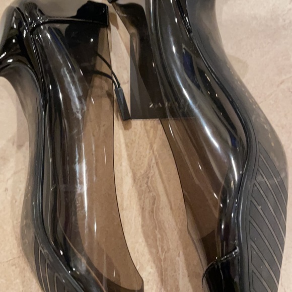 Zara Pumps with Kitten Heels - Picture 6 of 8